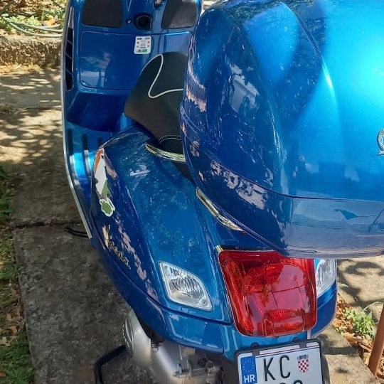 Vespa 300 ie, GTS Super, 2016.god.