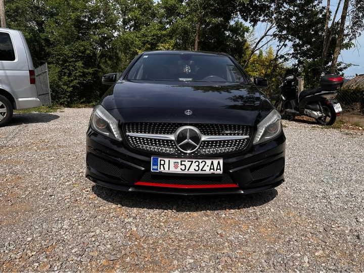 Mercedes-benz A250 AMG