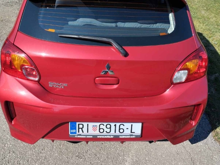 Mitsubishi Space Star 1.2. MT Entry