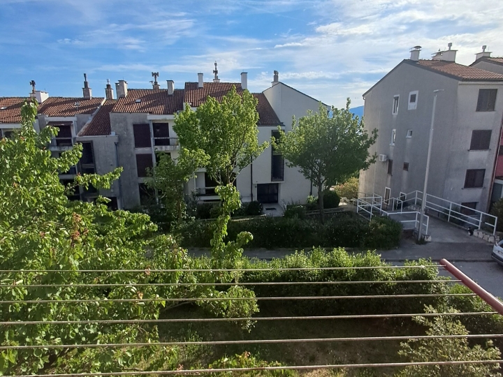 Donja Drenova, prodaje vlasnik