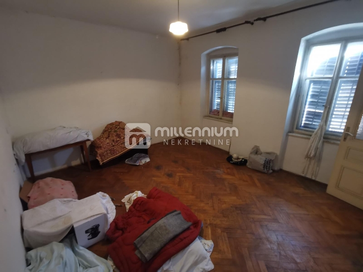Rijeka, Belveder, 80.45m2, 3-sobni stan s terasom