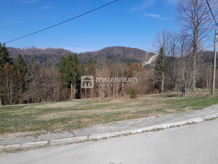 Gorski kotar, Stara Sušica, 1.309m2 građevinskog zemljišta