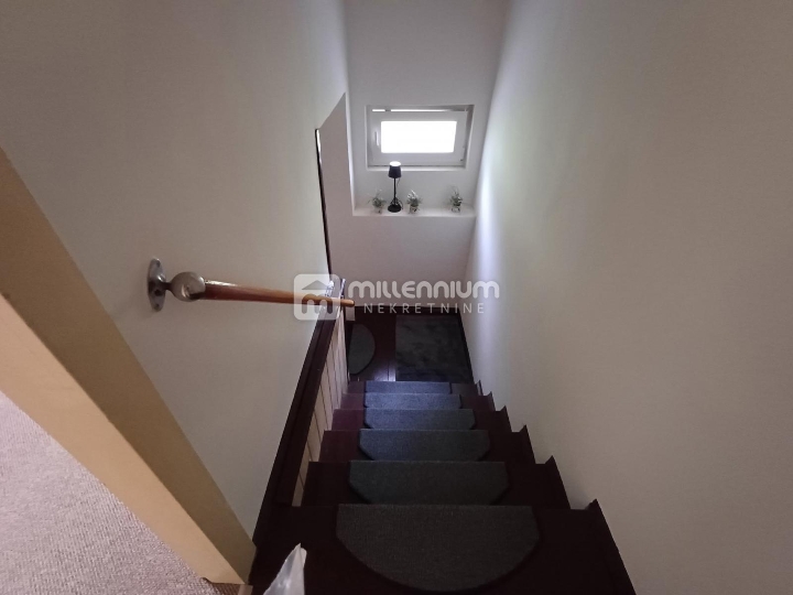Dražice, 90m2, dvojna kuća s garažom