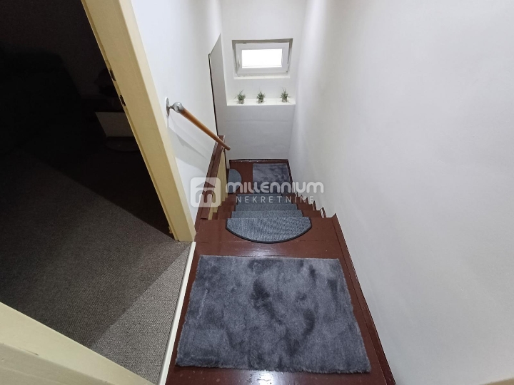 Dražice, 90m2, dvojna kuća s garažom