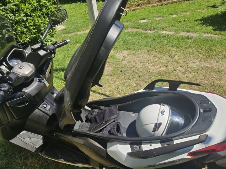 Yamaha Xmax 400