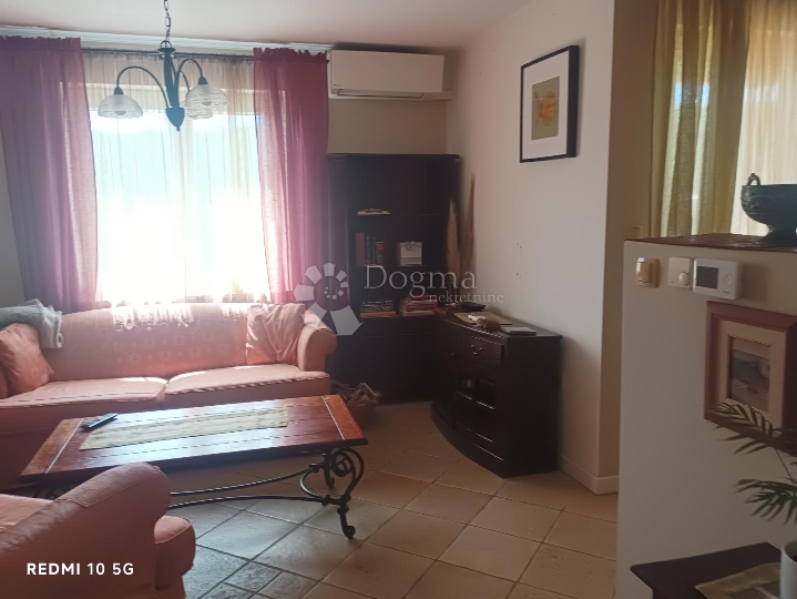Škurinje, ekskluzivan 2S+DB, 77m2, uređen s puno stila i ljubavi!