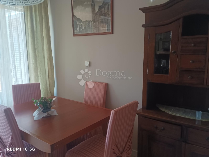 Škurinje, ekskluzivan 2S+DB, 77m2, uređen s puno stila i ljubavi!
