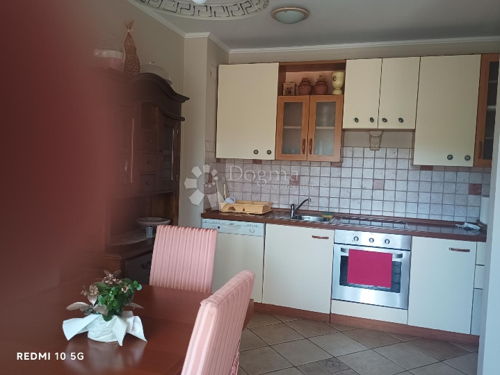 Škurinje, ekskluzivan 2S+DB, 77m2, uređen s puno stila i ljubavi!