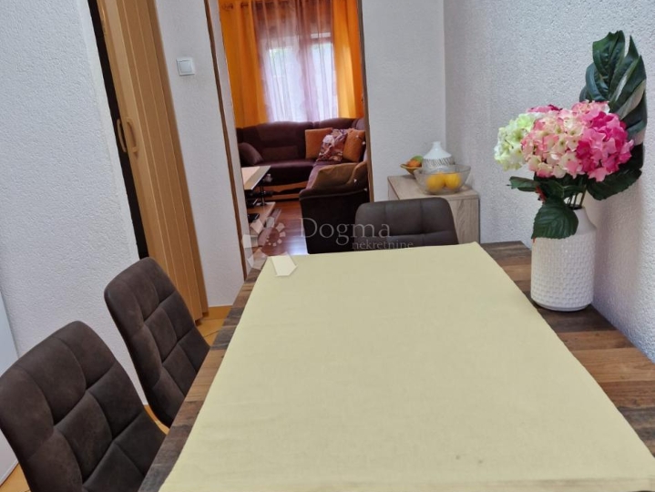 2 u 1 nekretnina: 3S+DB stan + apartman s okućnicom