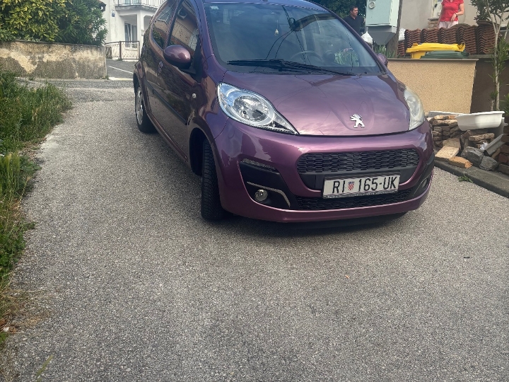 Peugeot 107, 1.0 benz.