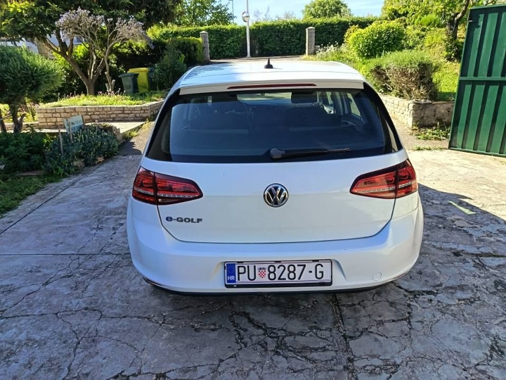VW Golf 