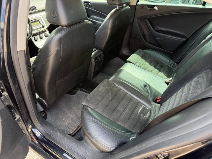 VW Passat 2.0 TDI limuzina