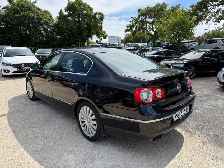 VW Passat 2.0 TDI limuzina