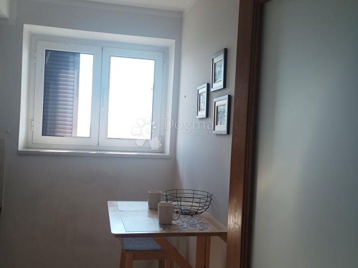 Pećine - moderna garsonijera s panoramskim pogledom na Kvarner!