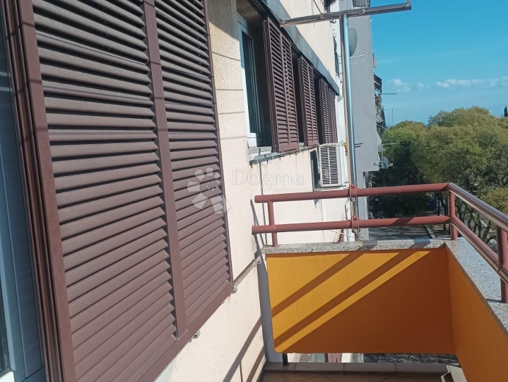 Pećine - moderna garsonijera s panoramskim pogledom na Kvarner!