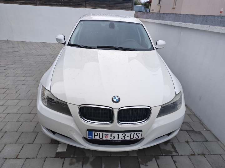 BMW 318i, automatic, HR auto