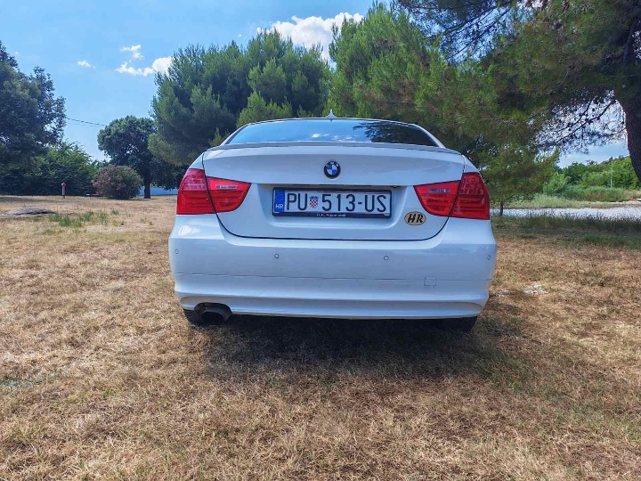 BMW 318i, automatic, HR, (kao nov)!