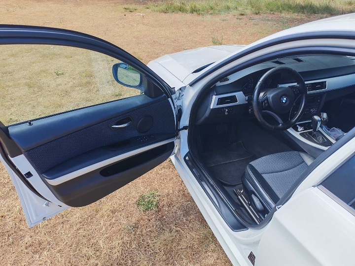 BMW 318i, automatic, HR, (kao nov)!