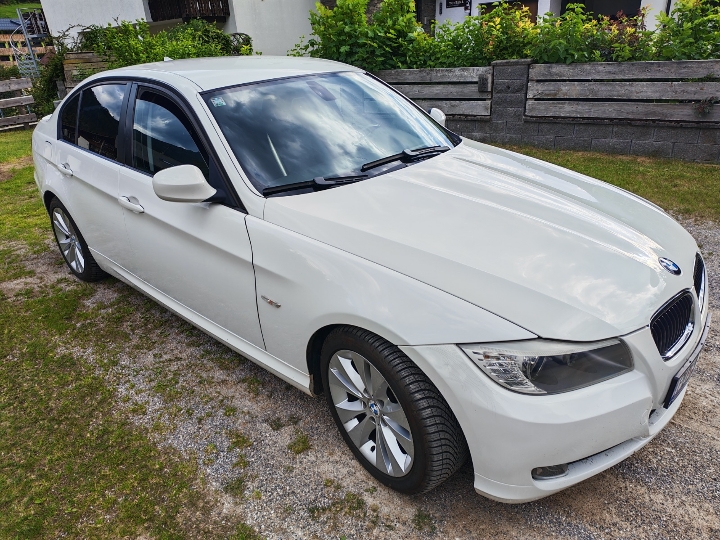 BMW 318i, automatic, HR, (kao nov)!