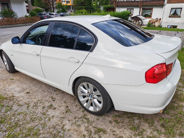 BMW 318i, automatic, HR, (kao nov)!