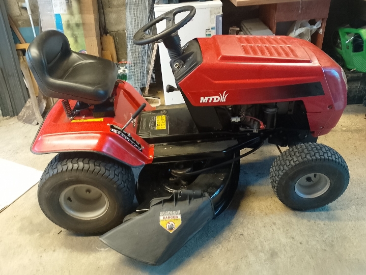 Traktor kosilica MTD 125/96