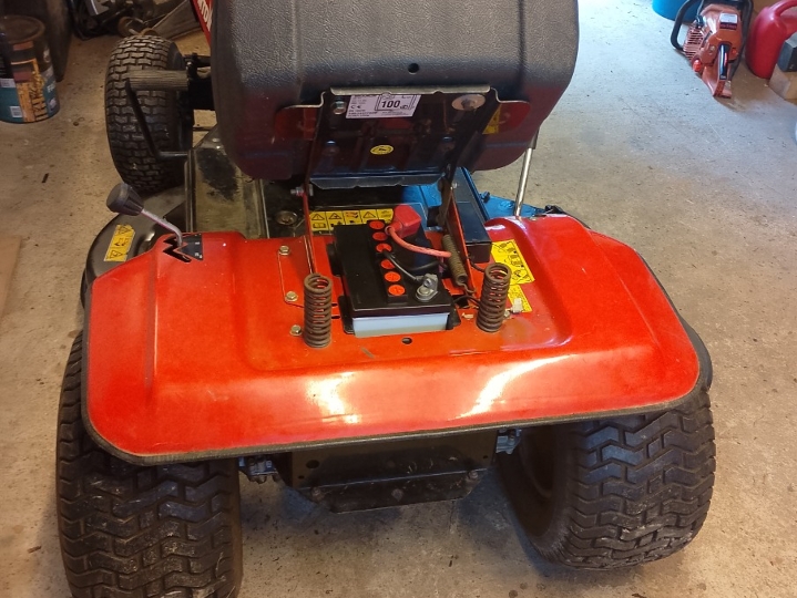 Traktor kosilica MTD 125/96