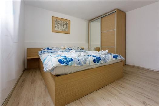 Kuća s bazenom Bribir