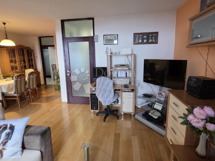 N.N. Krnjevo, dom iz snova; 89m², 3 spavaće sobe i prekrasan pogled na more