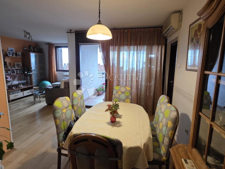 N.N. Krnjevo, dom iz snova; 89m², 3 spavaće sobe i prekrasan pogled na more