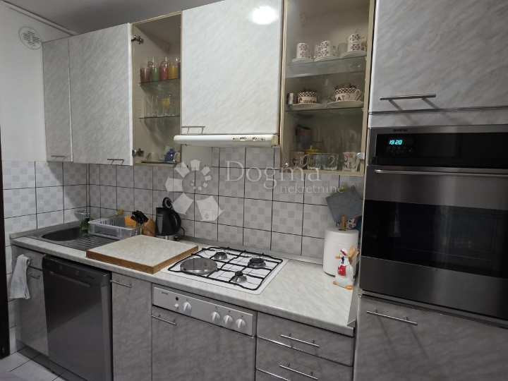 N.N. Krnjevo, dom iz snova; 89m², 3 spavaće sobe i prekrasan pogled na more