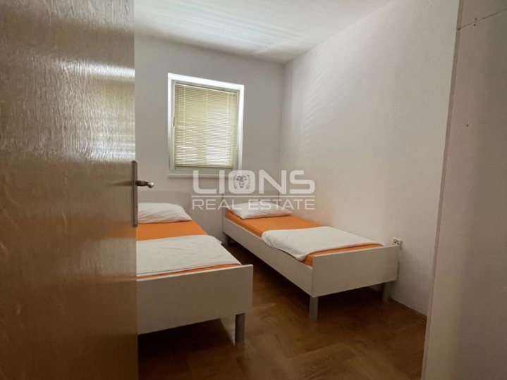 Malinska, Krk, 2S+DB, 61.10 m2