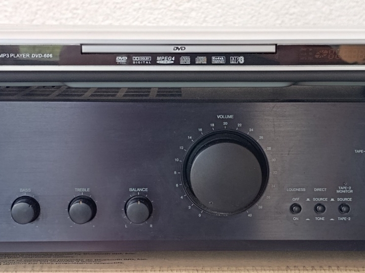 Hi-Fi komplet Onkyo A-9211 + Mission 701 + DVD