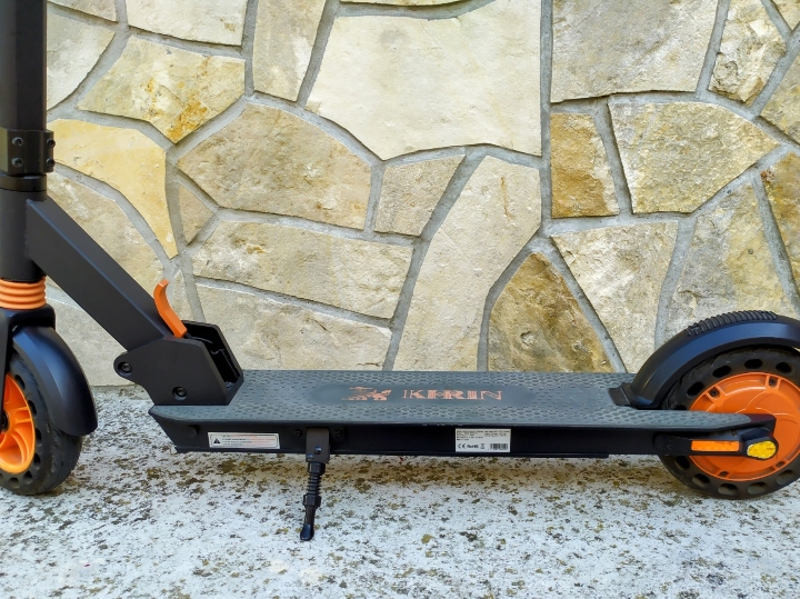 Kugoo Kirin S1, 100€ fixno - nove pune gume + punjač, bez zamjena