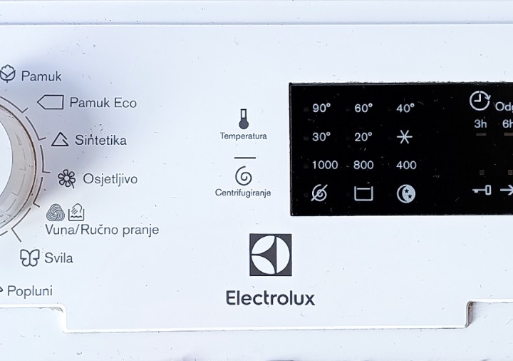 Electrolux EWT1062IDW perilicu rublja - 50€