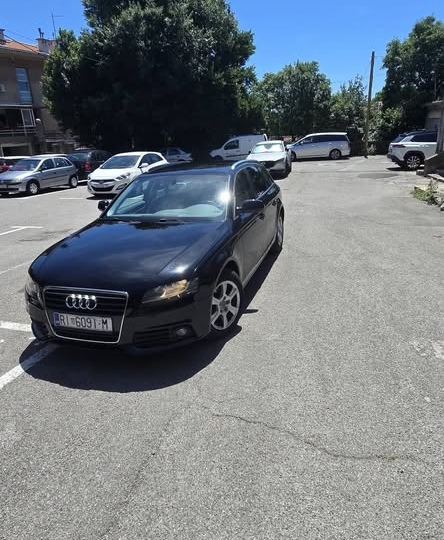 Audi A4 B8
