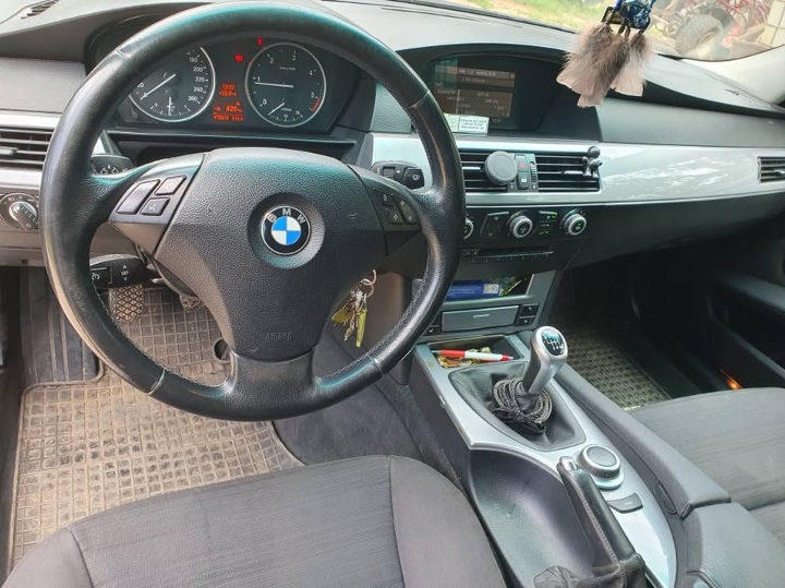 BMW 5 E61