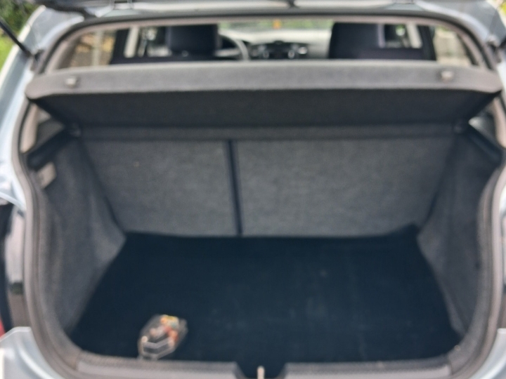 Toyota Corolla 1.6 VVT Terra A/C