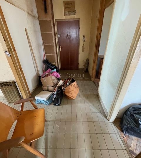 Donja Vežica  59m2, 2S+DB, balkon, pogled na more