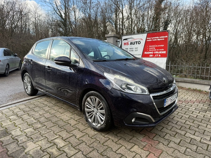 Peugeot 208, 2017. god. 1.2 s plinom