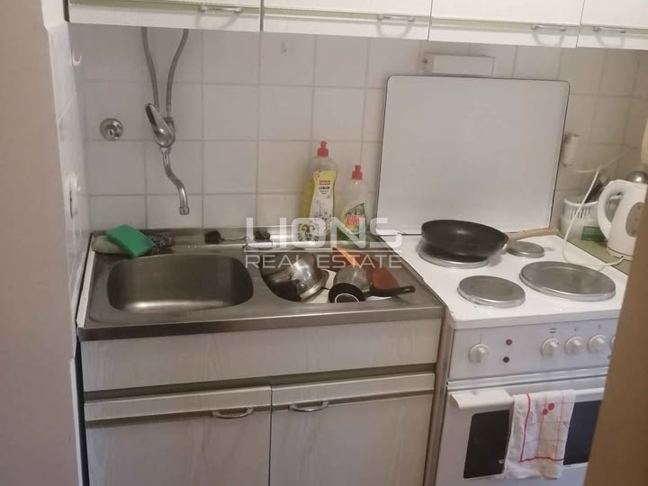 Srdoči, Rijeka, garsonijera, 24 m2