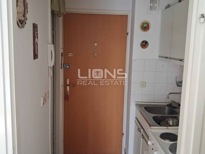 Srdoči, Rijeka, garsonijera, 24 m2