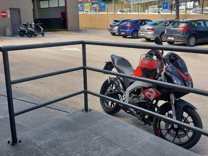 Aprilia Tuono 125 cm3