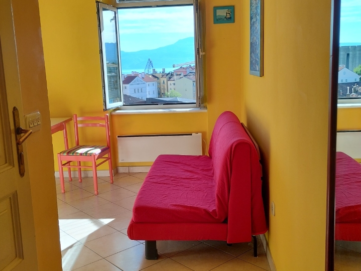 Rijeka, Brajda – 68 m², 2 sobe, pogled na more, blizina fakulteta