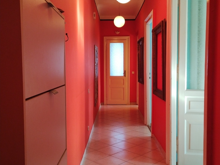 Rijeka, Centar – 68 m², 2 sobe, pogled na more, blizina fakulteta