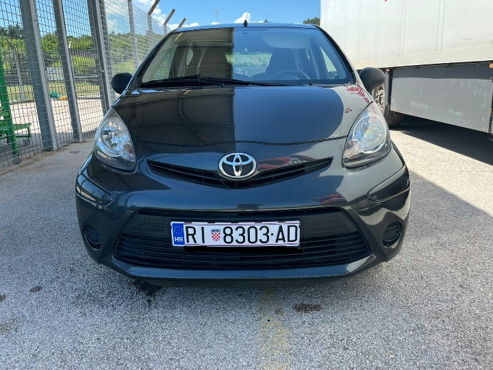 Toyota Aygo 1.0...50 kW!!!