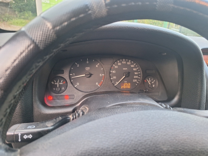Opel astra karavan 2.0 DTi – 700 €