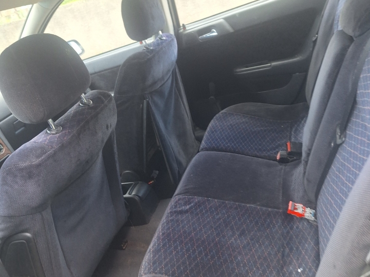 Opel Astra karavan 2.0 DTI – 700 €