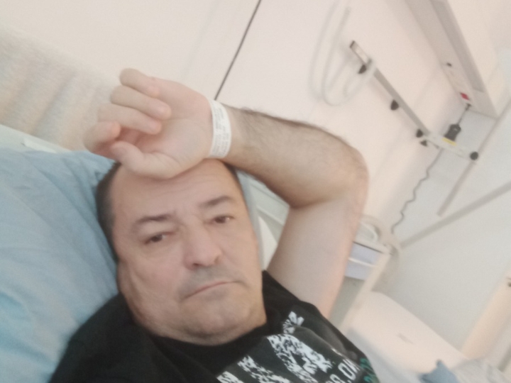 Traži sr dama ili cura