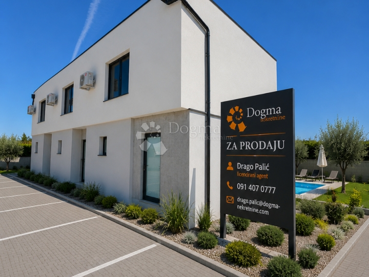 Povljana – zgrada s tri apartmana u nizu, odlična prilika za investiciju ili turistički najam