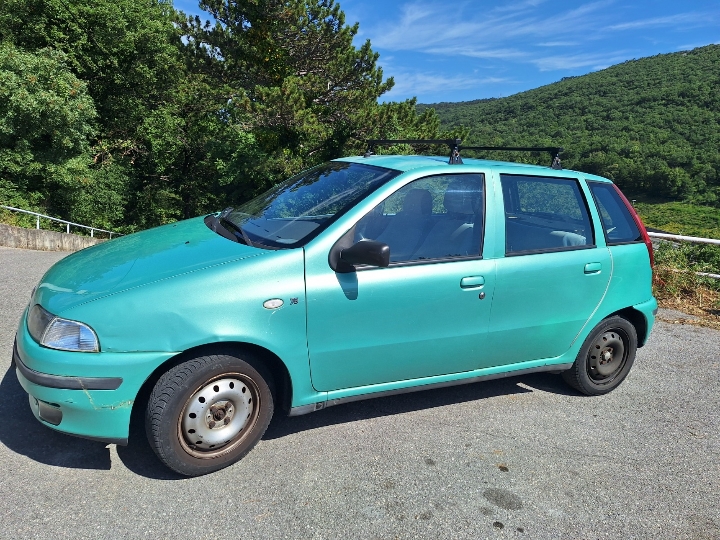 Fiat Punto 1.2 ELX, 1997., registriran do 12/2026